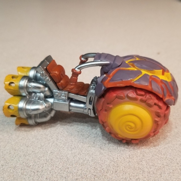 Skylanders Superchargers Burn Cycle Activision 2015 - Picture 2 of 6